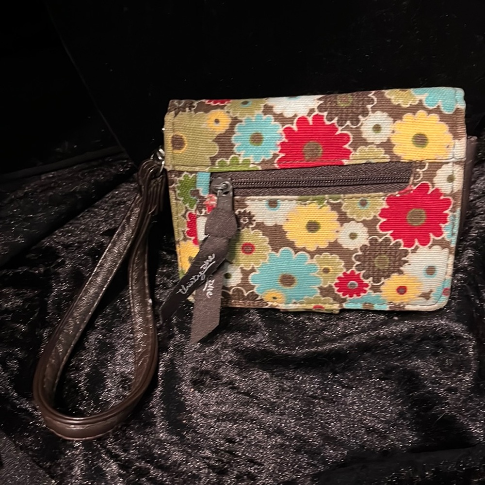 Thirty One wristlet